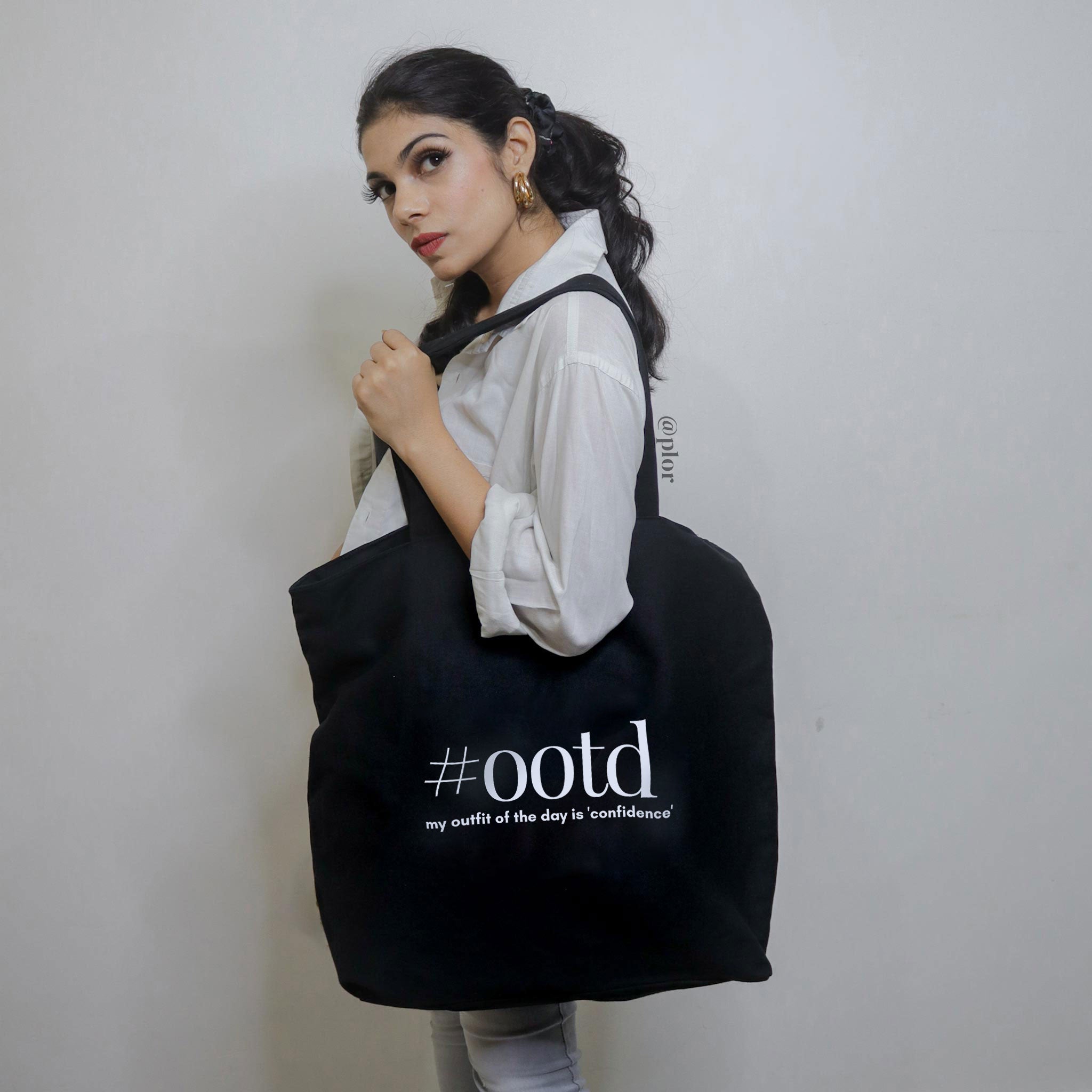 Oversized store black tote